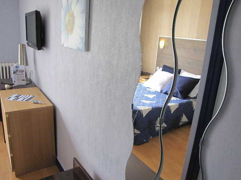 Breizh Hotel Crach Ngoại thất bức ảnh