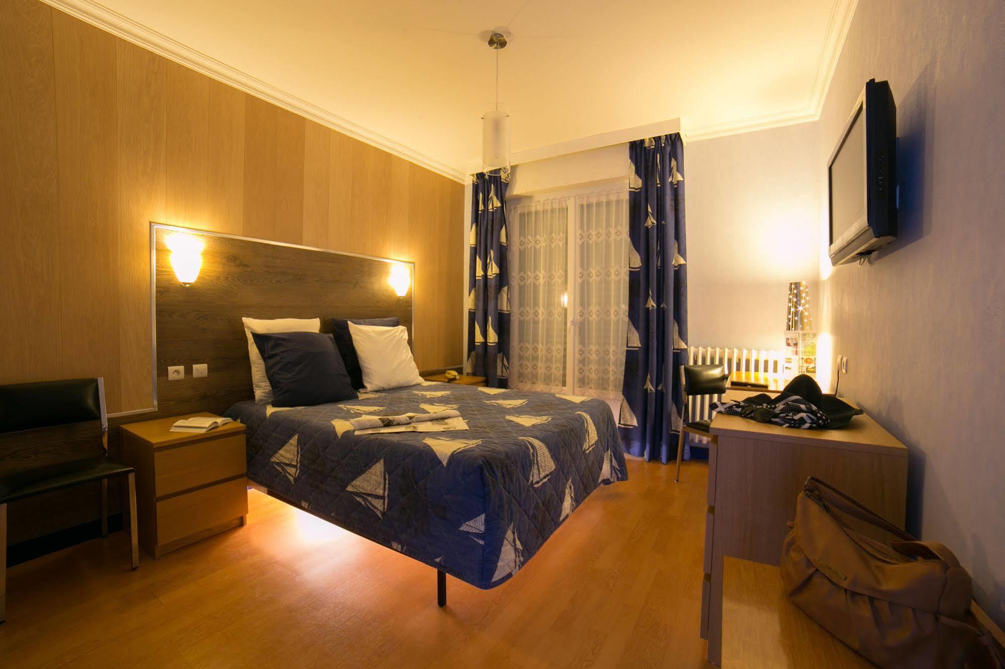 Breizh Hotel Crach Ngoại thất bức ảnh
