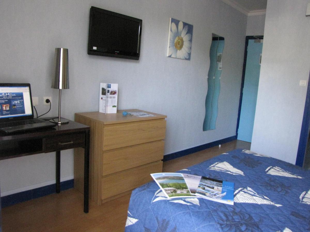Breizh Hotel Crach Ngoại thất bức ảnh